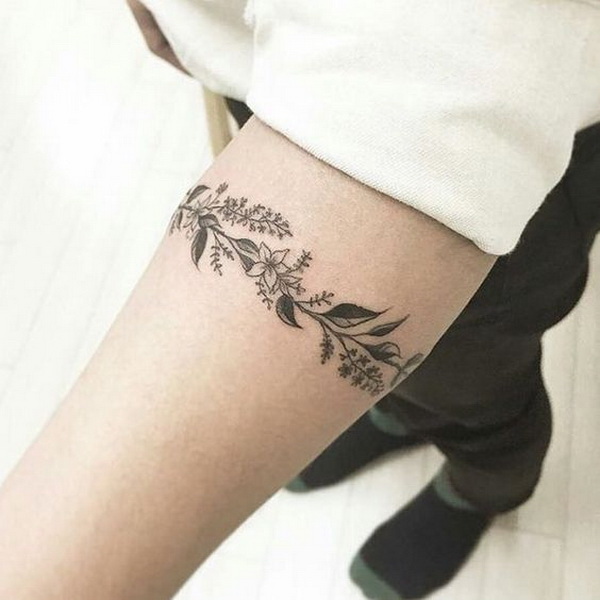 Floral Armband Tat Around the Wrist. 30+ Beautiful Flower Tattoo Designs. 