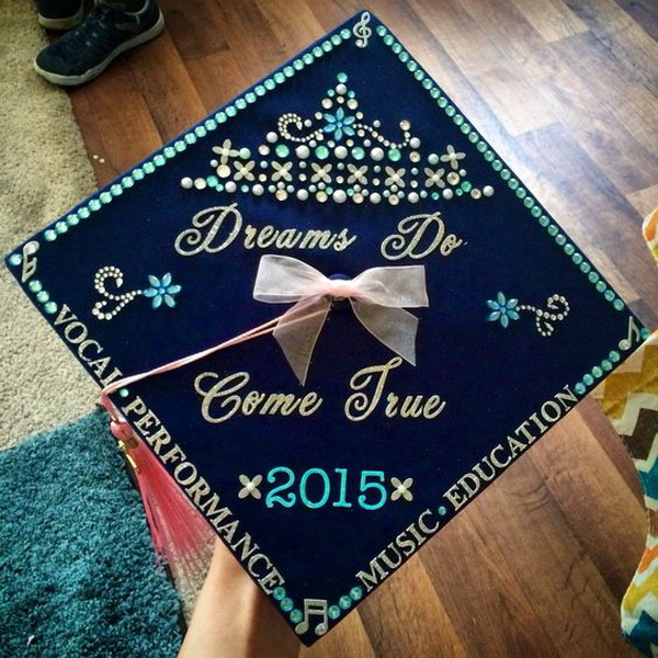 65+ Gorgeous Graduation Cap Decoration Ideas - Listing More