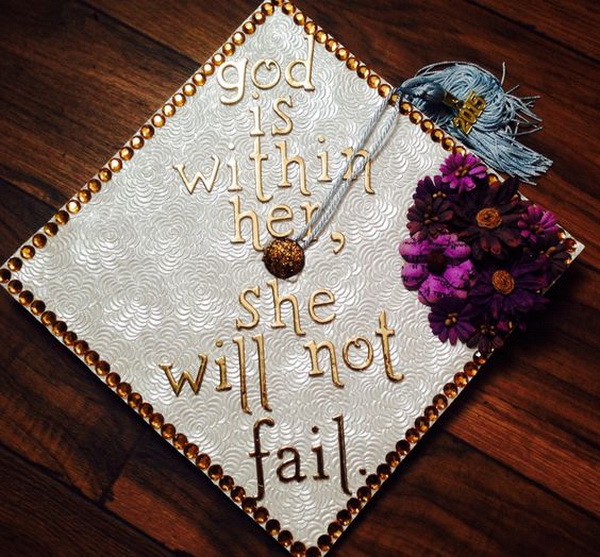 65+ Gorgeous Graduation Cap Decoration Ideas - Listing More