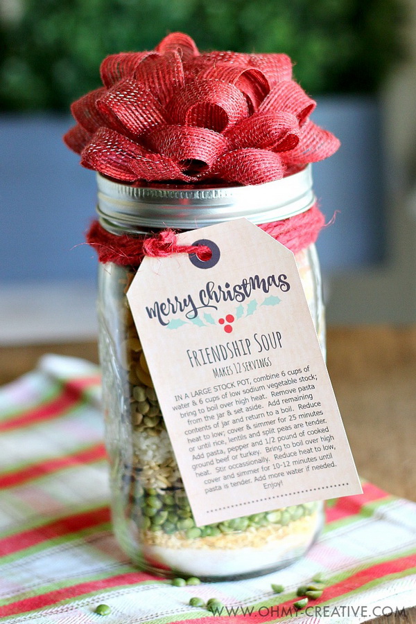 Friendship Soup In A Jar Gift. Quick and Inexpensive Christmas Gift Ideas for Neighbors