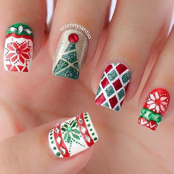 65+ Festive Christmas Nail Art Designs