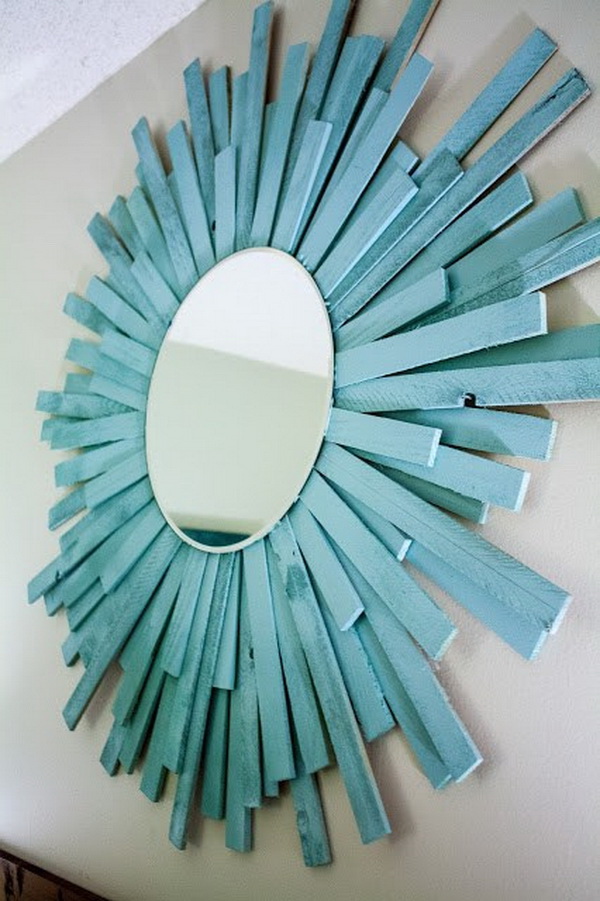 DIY Starburst Mirror. This starburst mirror looks so gorgeous and elegant for your home decoration. It turns out to be an easy, affordable, and fun DIY project that you can totally make it at home. 