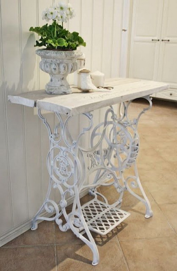 Shabby Chic Singer Sewing Machine Table with Antique White Finish. 