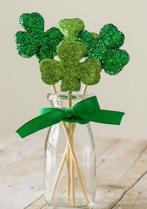 Shamrock Bouquet Made of Paper. 