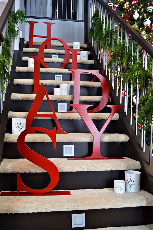 30+ Festive Decoration Ideas for Christmas Staircase.