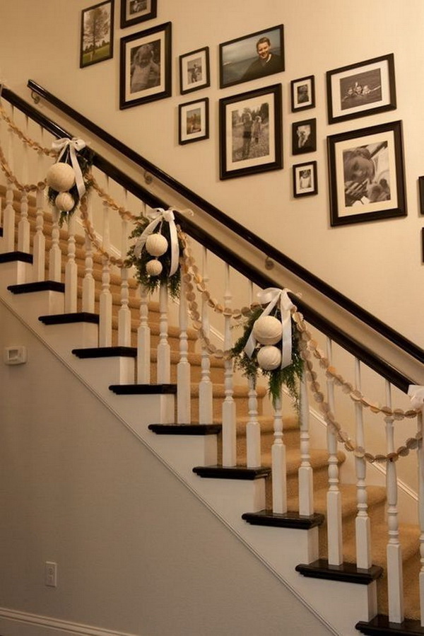 30+ Festive Decoration Ideas for Christmas Staircase.